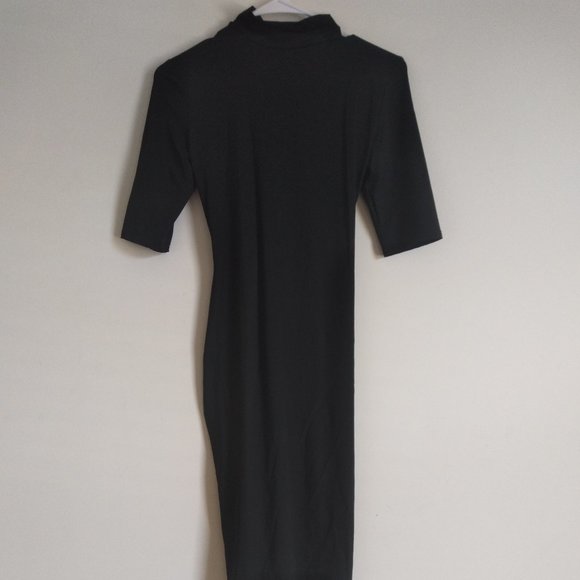 Sexy Keyhole Back maxi dress - Picture 1 of 3